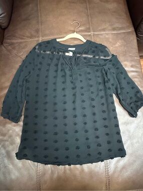 Chico's sz 1 (8) Black Textured Tie-Neck Blouse 3/4 sleeve #205